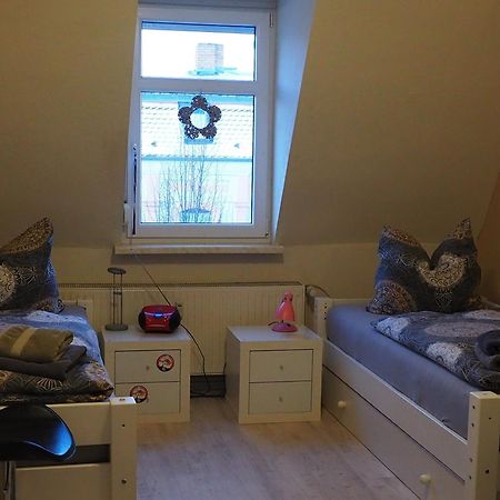 Jarmen Ferienwohnung Екстериор снимка